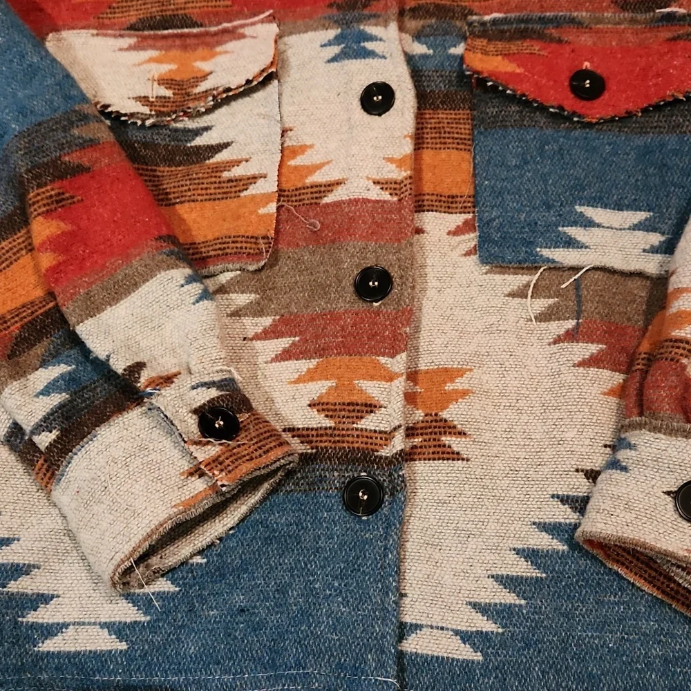 Aztec Shacket - Picture 3 of 6
